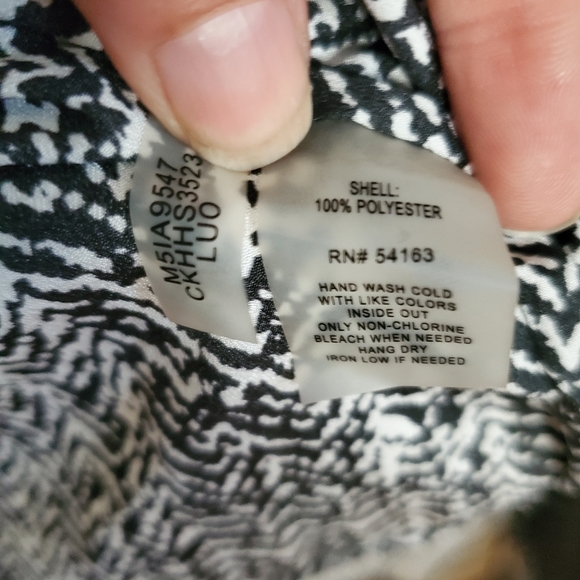 EUC Calvin Klein Ombre Mixed Pattern Utility Button Front Blouse - Picture 11 of 12